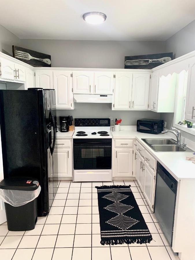 Modern, 3 Bedroom Private House Within Walking Distance To The Beach! Gulf Shores Bagian luar foto