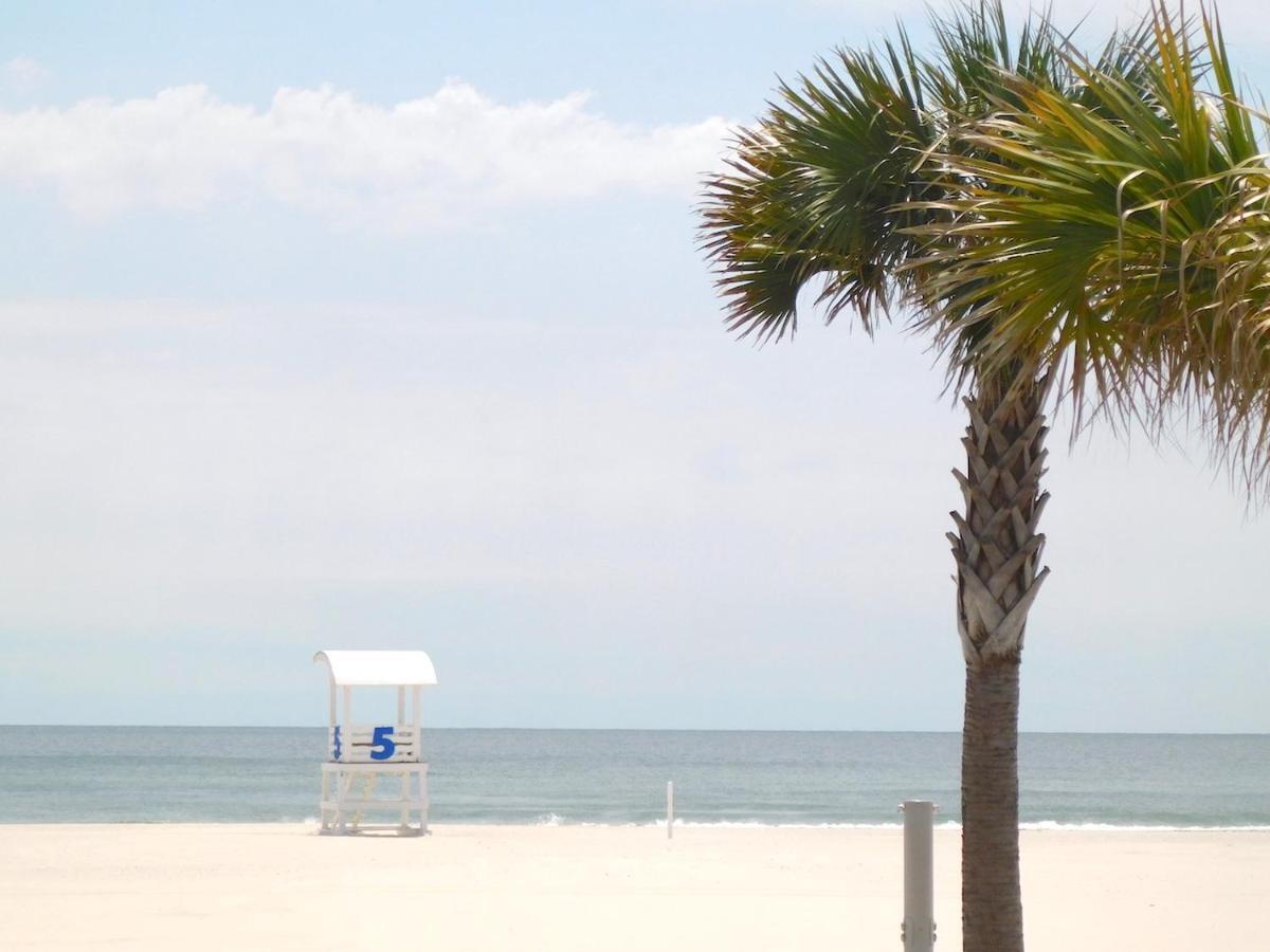 Modern, 3 Bedroom Private House Within Walking Distance To The Beach! Gulf Shores Bagian luar foto