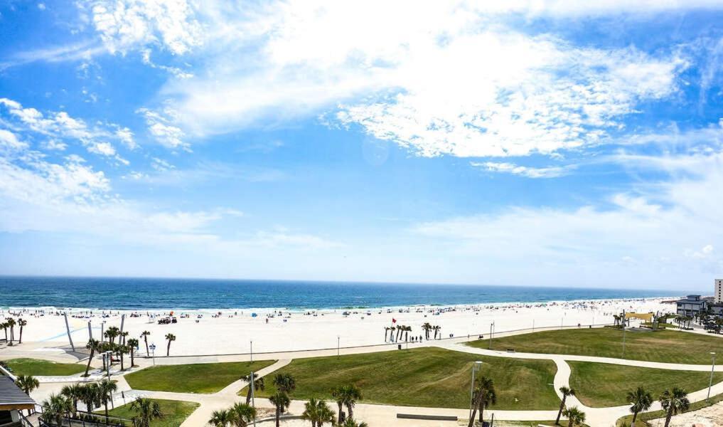 Modern, 3 Bedroom Private House Within Walking Distance To The Beach! Gulf Shores Bagian luar foto